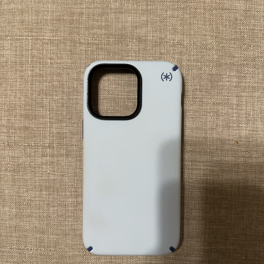 Speck iPhone 14 pro max case